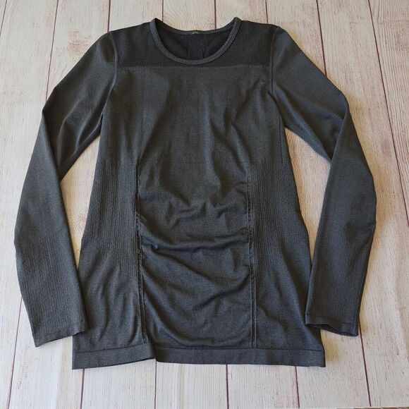 Fabletics Eureka Fitted Seamless Crew Neck Top sz L - Picture 4 of 12